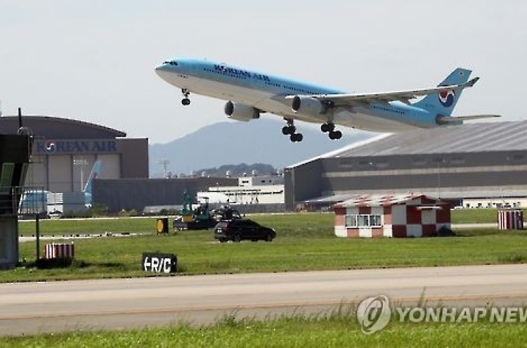 Korean airlines to cut back China-bound flights