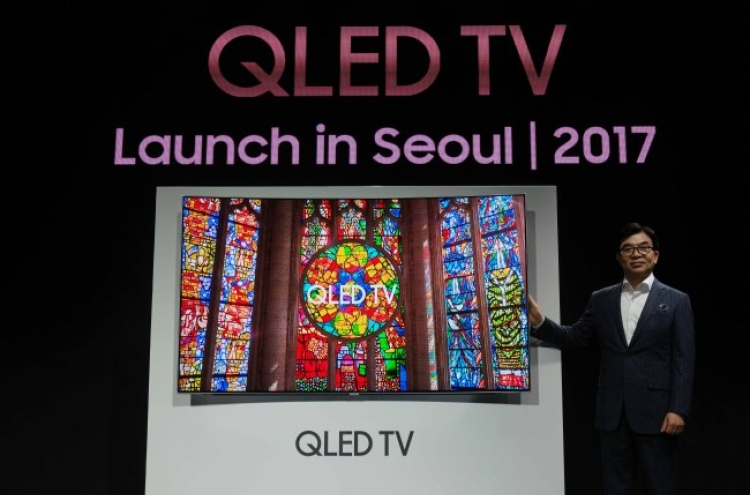 Samsung releases QLED TV, shuns display tech controversy