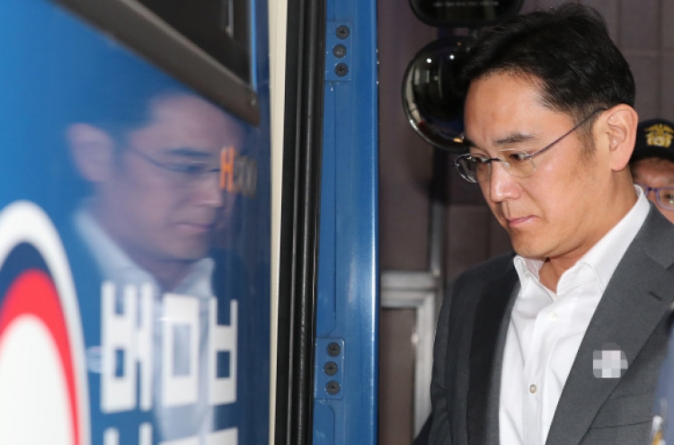 Samsung heir's reputation suffers as trial continues