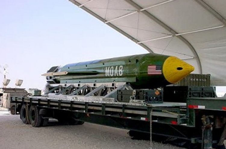 US expert: Trump's use of massive bomb in Afghanistan clear warning to NK