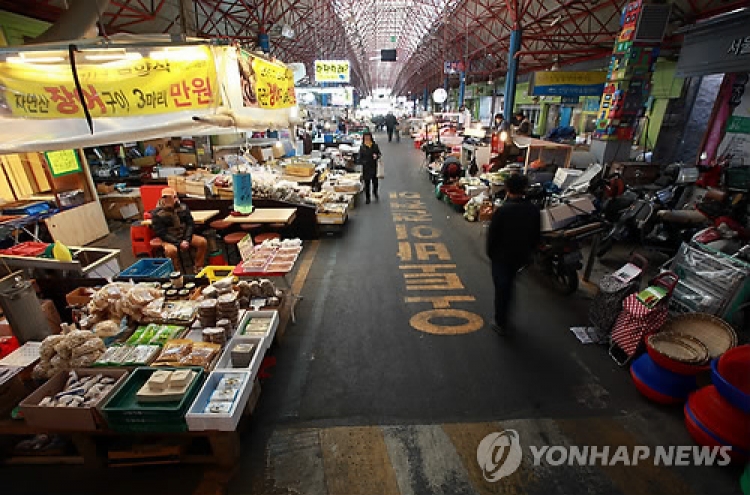 Korea's consumer confidence still among OECD's worst