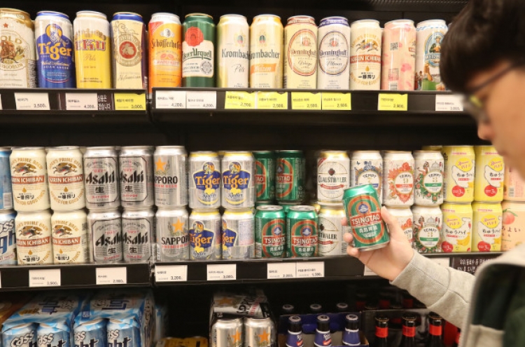 Beer sales take up over half of liquor sales at E-mart