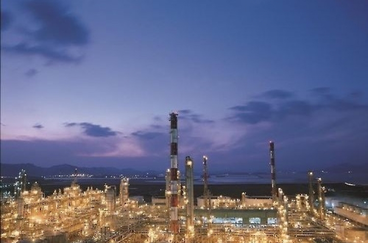 Major refiners bask in decent Q1 profit, set to see another upbeat result