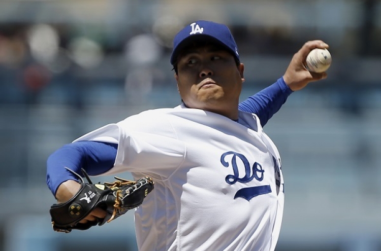 Dodgers' Ryu Hyun-jin earns 2nd win of season