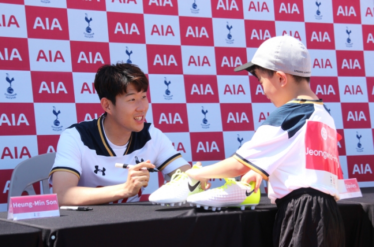 Tottenham players enjoy Korea visit with Son Heung-min