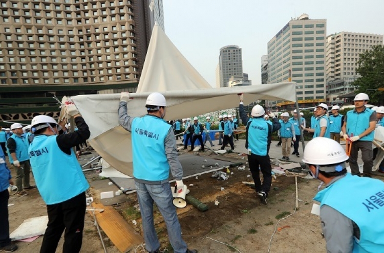 Seoul clears illegal camp of Park Geun-hye supporters