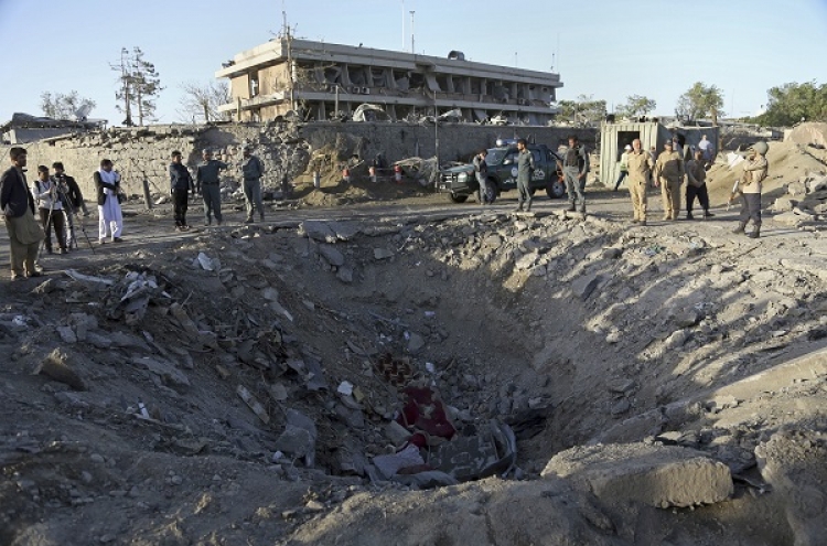 Truck bomb kills 90, wounds hundreds in Afghan capital