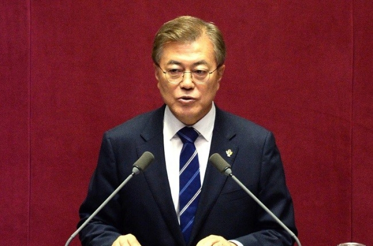 Moon to meet with parliamentary committee chiefs to seek help on extra budget