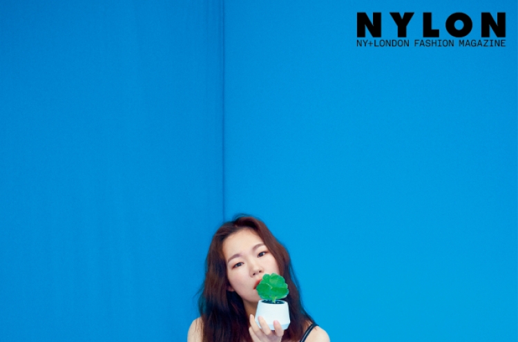 (Photo) Actress Han Ye-ri shows off in Nylon photo shoot