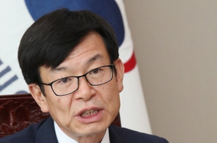 Google, Facebook pressured for transparency in Korea