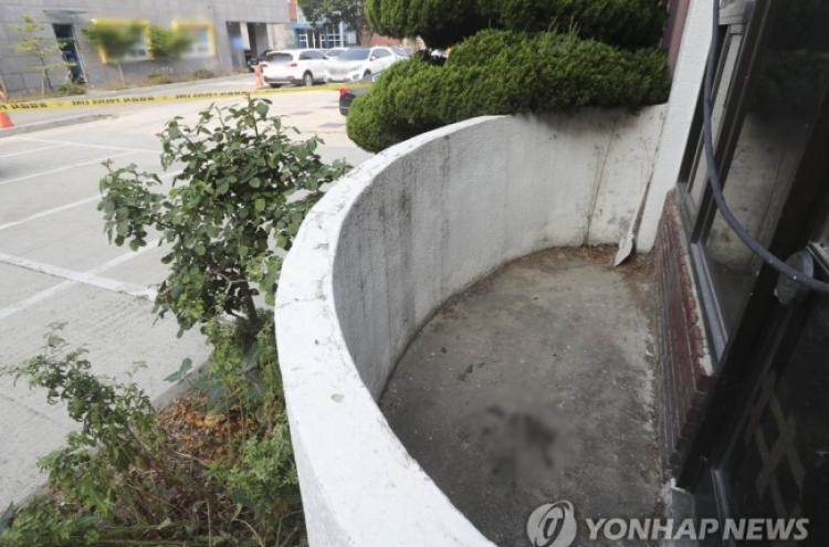 교회 화단서 부패한 20대여성 시신 발견…"타살 여부 수사"(종합)