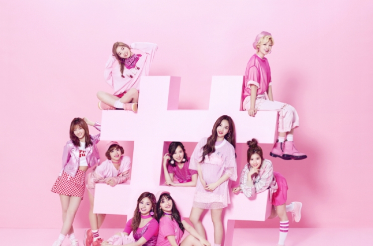 Week of Twice -- 210,000 albums ship in Japan debut