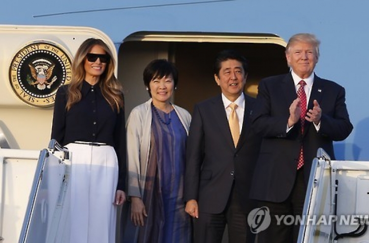 트럼프, 이번엔 "아키에 여사, 영어 못한다" '험담' 논란