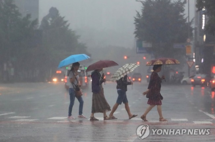 서울·경기남부·인천 호우특보…"시간당 30㎜ 이상 강한 비"