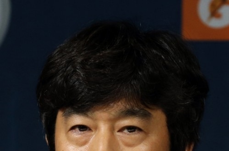 K League's Suwon mulling extension for head coach