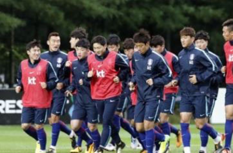 With new coach, Korea face Iran in crucial World Cup qualifier