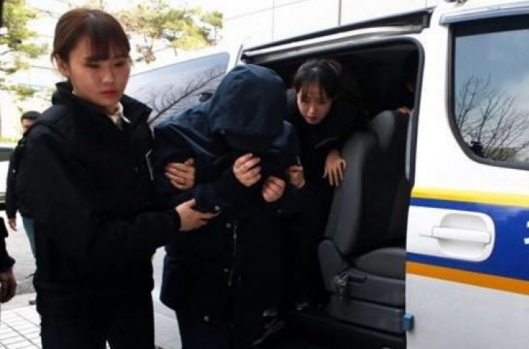 '8살 초등생 살해' 공범…무기징역 구형