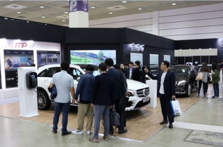 Mercedes-Benz Procurement scouts suppliers in Korea