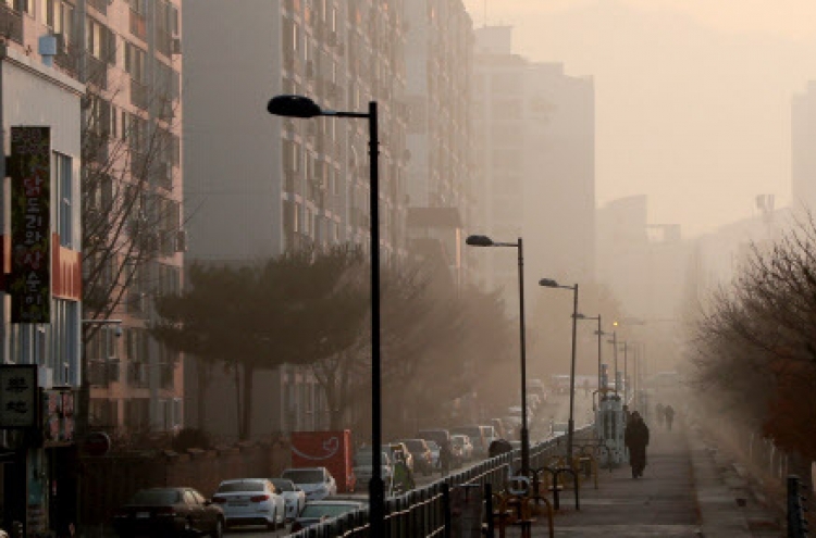 [Weather] Dust hits Korea with cold winds Wednesday