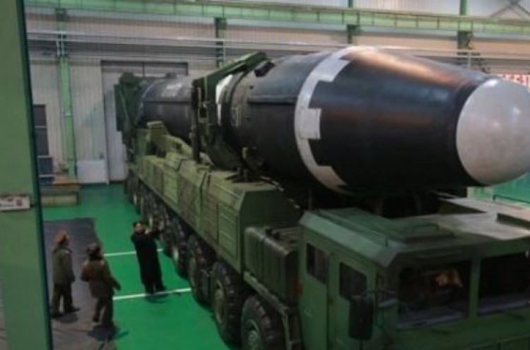 Defense ministry: Hwasong-15 could reach Washington D.C.