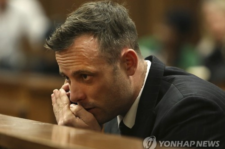 '여친 살해범' 의족 스프린터 "13년형은 가혹" 헌재 제소