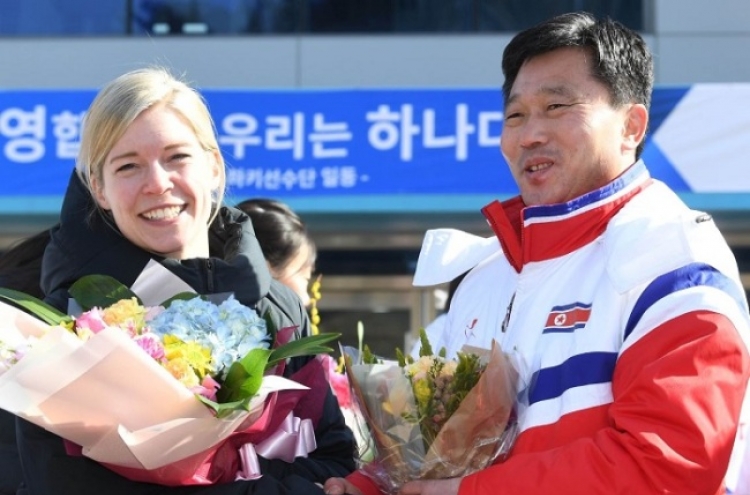 NK hockey players, Olympic advance team arrive in S. Korea