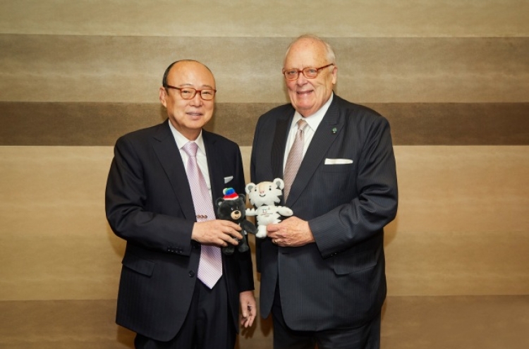 Hanwha Chairman Kim, Feulner discuss Korea-US ties, PyeongChang Olympics