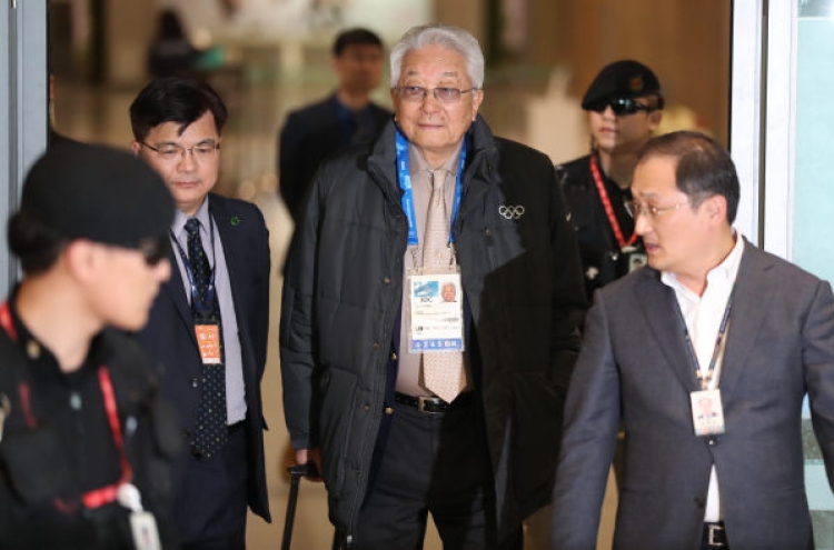 NK IOC member Chang Ung arrives in S. Korea