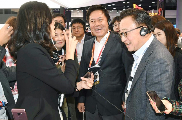 [Exclusive] Samsung close to developing 5G phone: SKT CTO