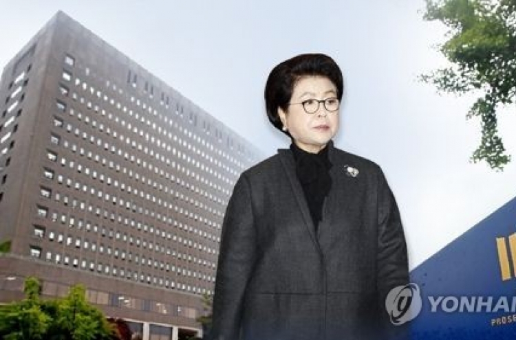 Prosecutors to question former first lady over involvement in Lee's alleged corruption