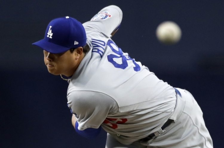 Dodgers' Ryu Hyun-jin throws gem to win 3rd consecutive start