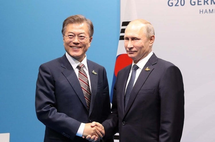 Moon, Putin agree on need for trilateral cooperation with N. Korea