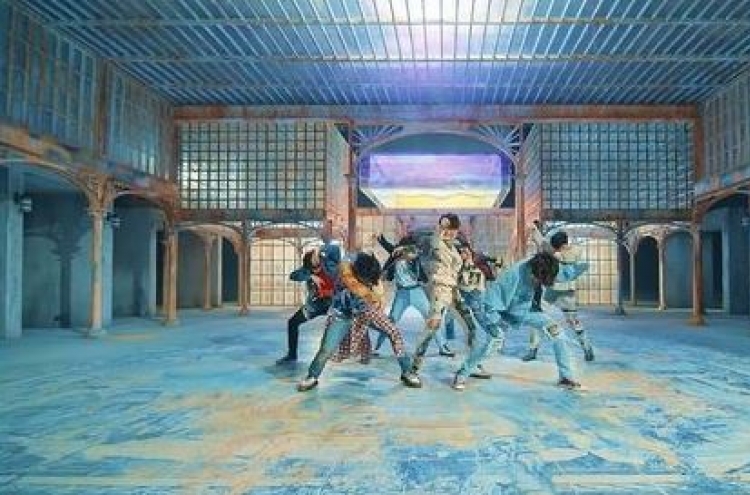 해외서 ‘난리 난’ BTS 신곡… 반응 살펴보니