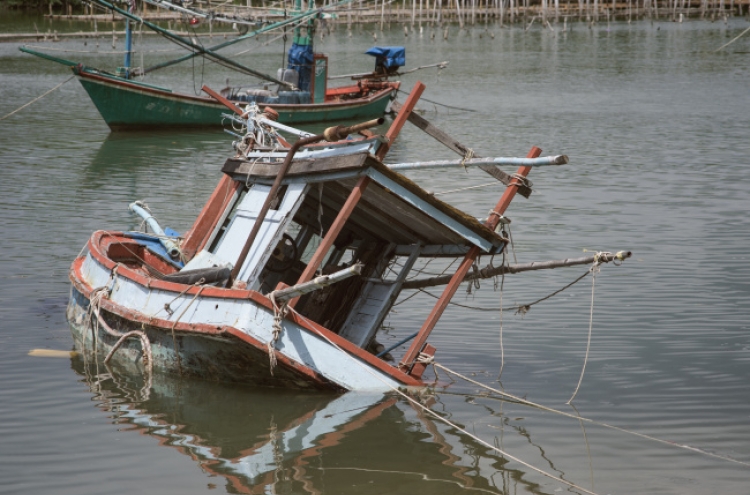 Five missing in boat collision off southwestern coast