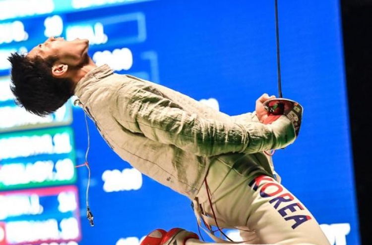 Korean men win sabre gold, bronze at fencing worlds