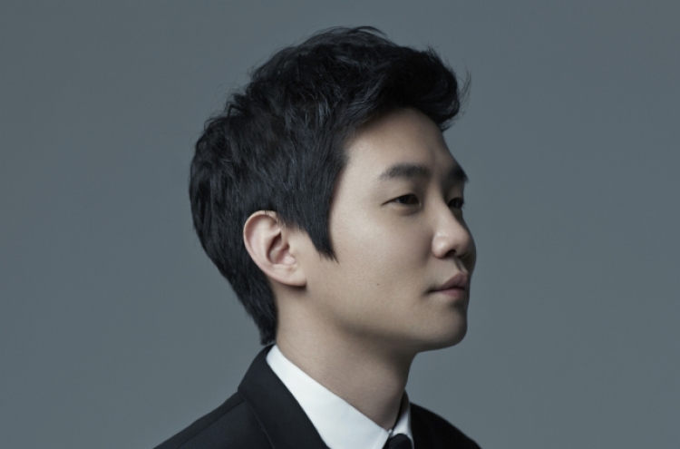 Pianist Lim Dong-hyek on chamber music spree