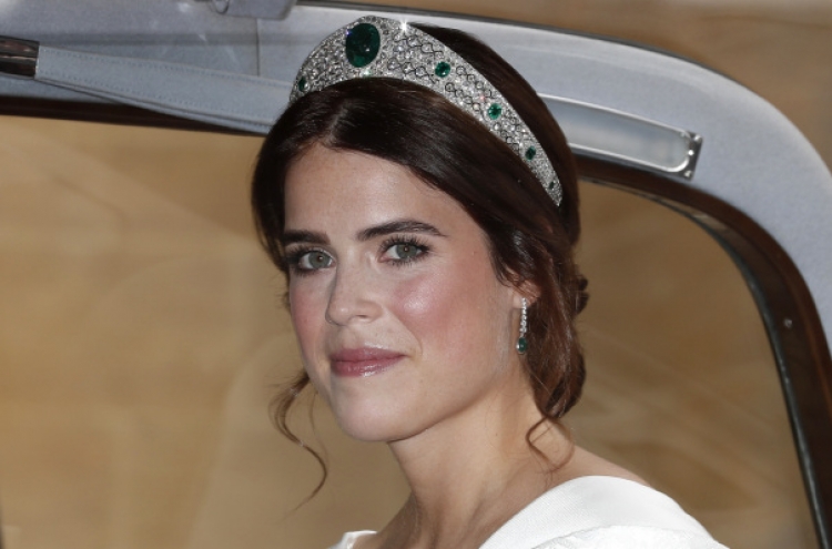 UK‘s Princess Eugenie marries wine merchant