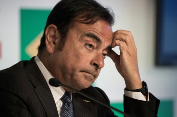 [Newsmaker] Auto titan Ghosn under arrest, faces ouster at Nissan