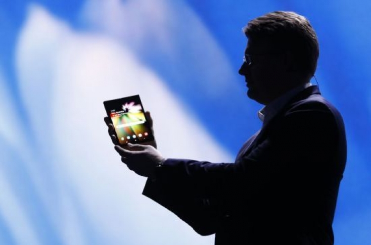 [CES 2019] Samsung Electronics exclusively showcases foldable phone to customers at CES 2019