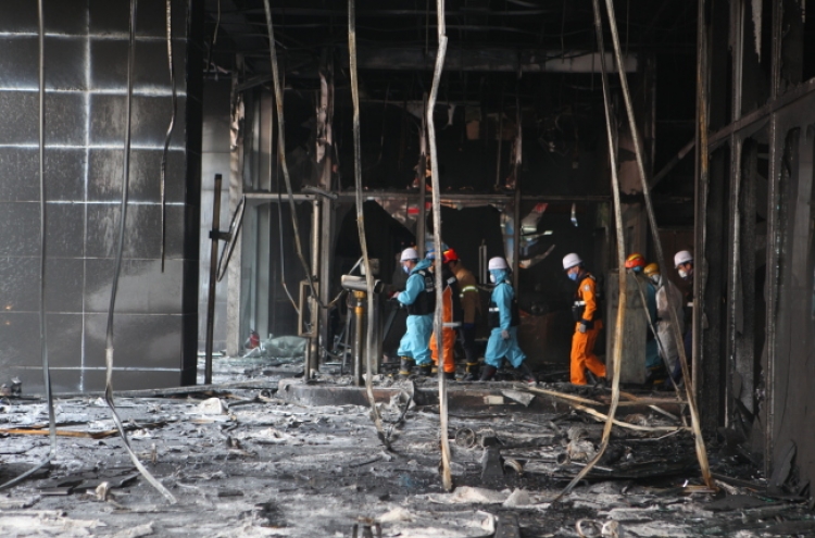 Malfunctioning sprinkler suspected as cause of hotel fire in Cheonan