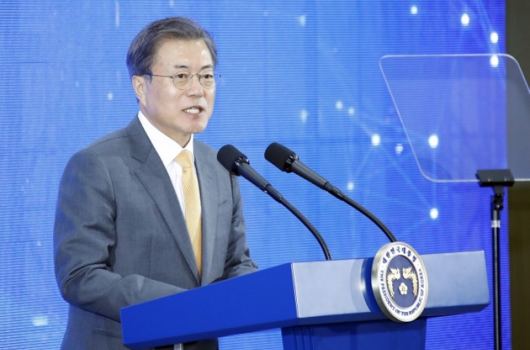 Moon vows efforts for resuming tourism to N. Korea