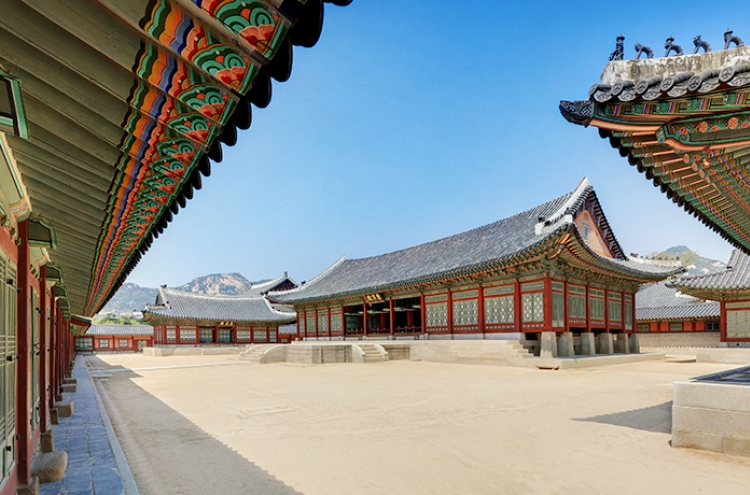 Royal palaces, other Joseon cultural sites to waive entry fees