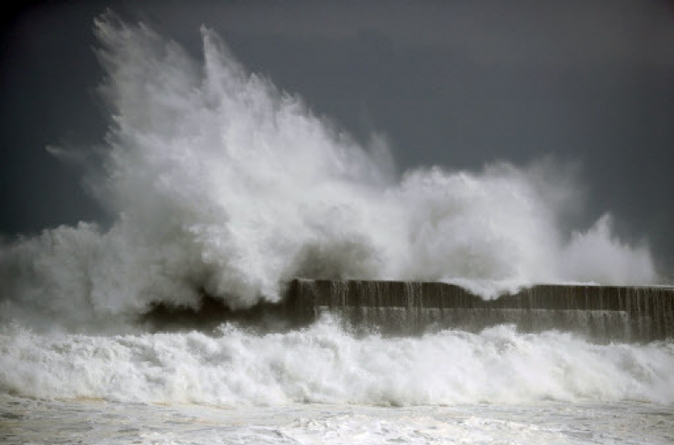 Typhoon Krosa passes over East Sea