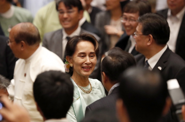 UN rights investigator on Myanmar lambasts Suu Kyi