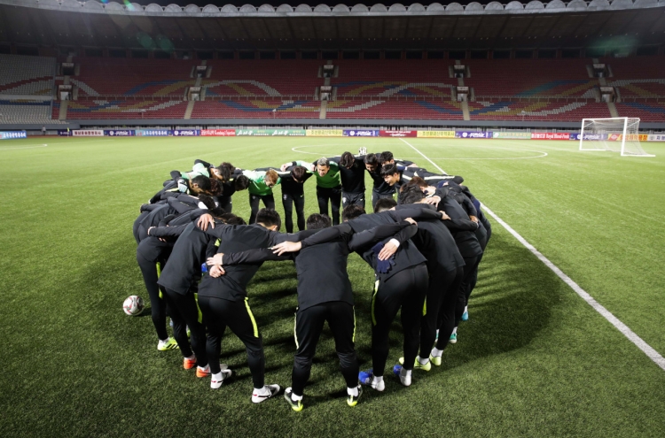 Koreas meet in historic World Cup qualifier in Pyongyang