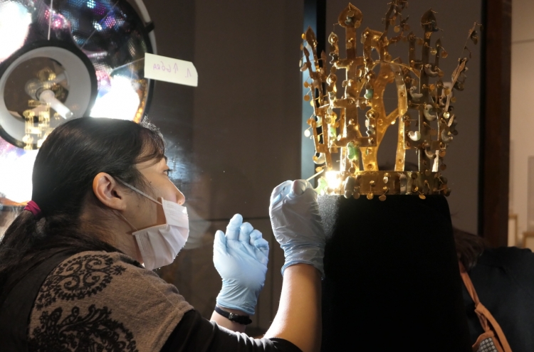 Some 400 Korean artifacts on show in Poland, first in Eastern Europe