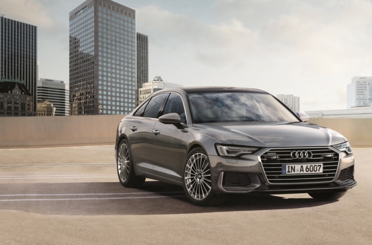 Next-generation Audi A6 debuts with high hopes