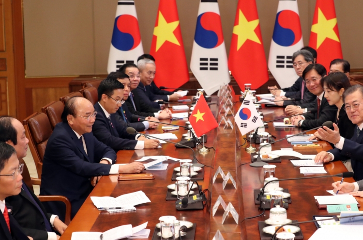 [ASEAN-Korea Summit] Korea, Vietnam pledge cooperation on ASEAN, global issues