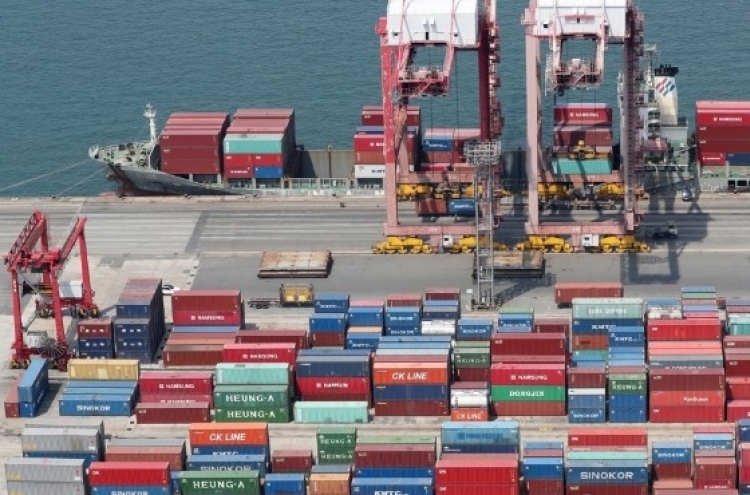 Korea's exports down 2% in first 20 days of December