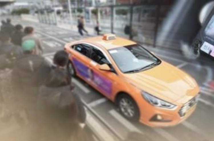 Seoul to increase taxi supply to meet seasonal demand